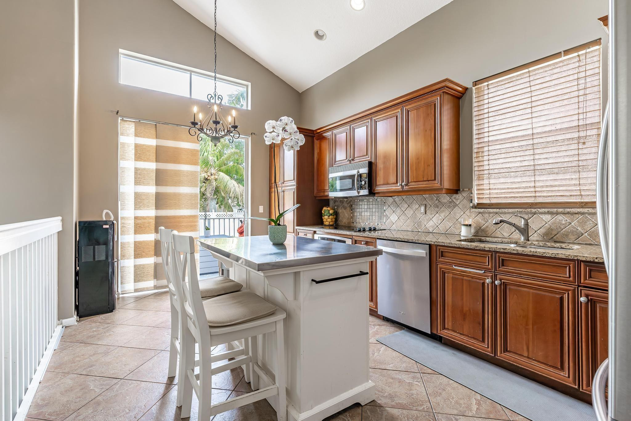 1279 Gembrook Court
