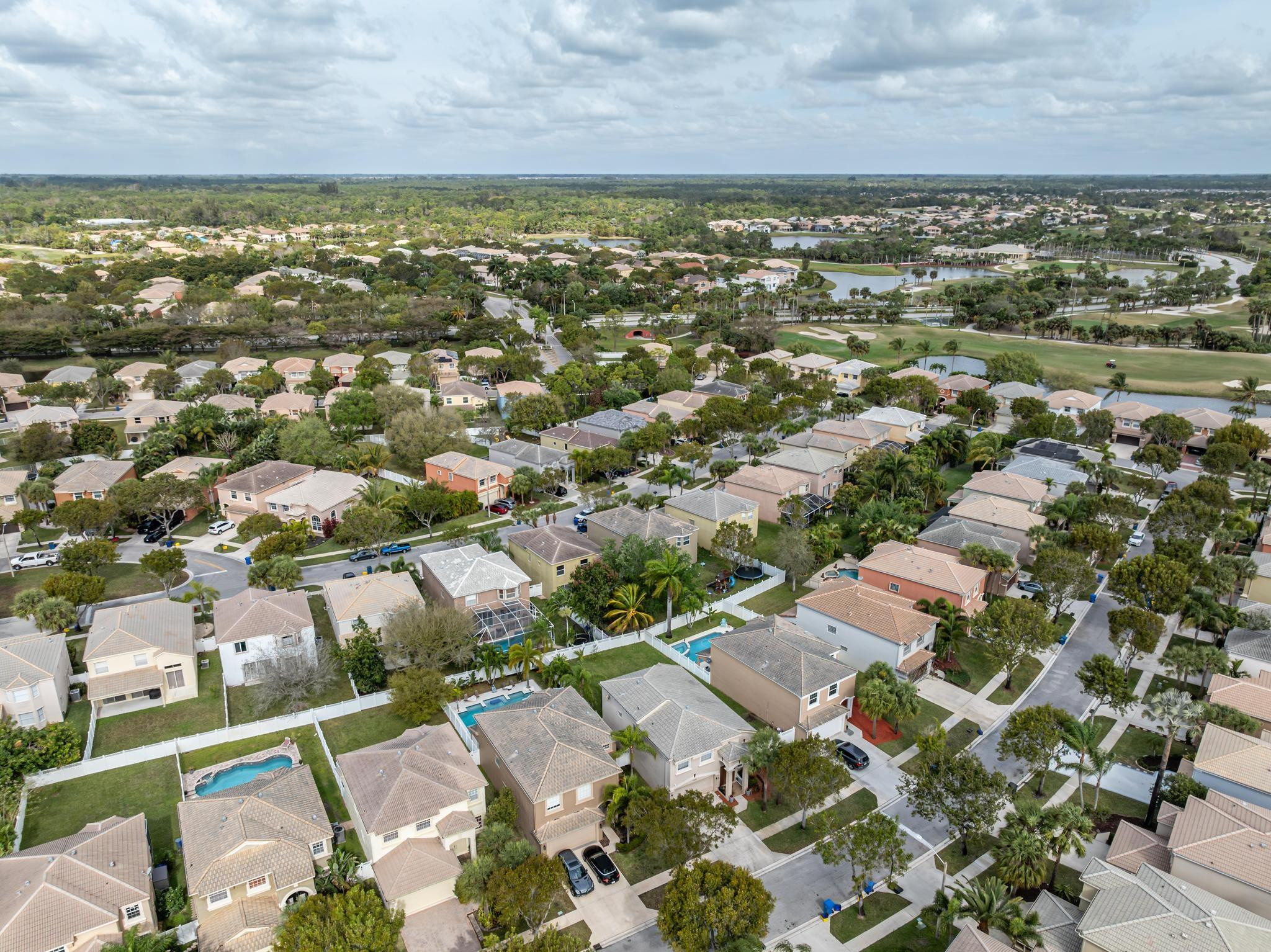 1279 Gembrook Court