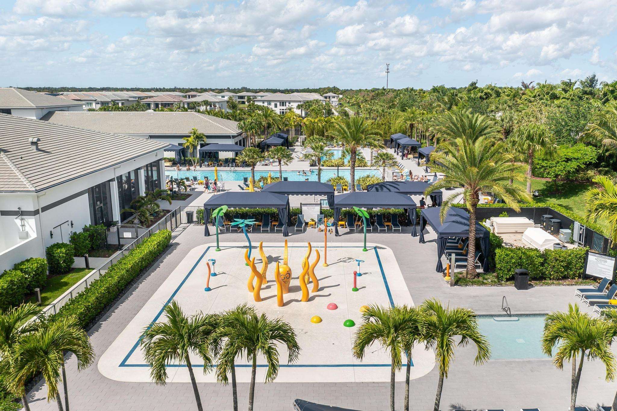 17273 Windy Pointe Ln