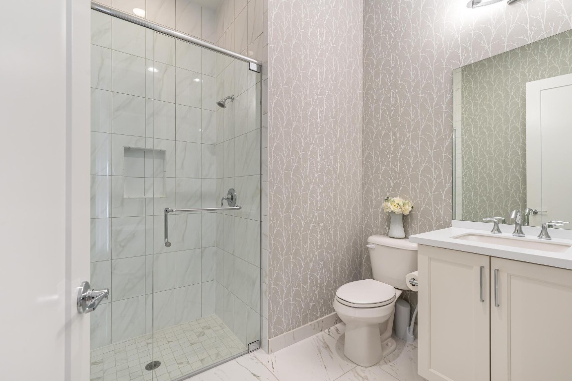 17273 Windy Pointe Ln