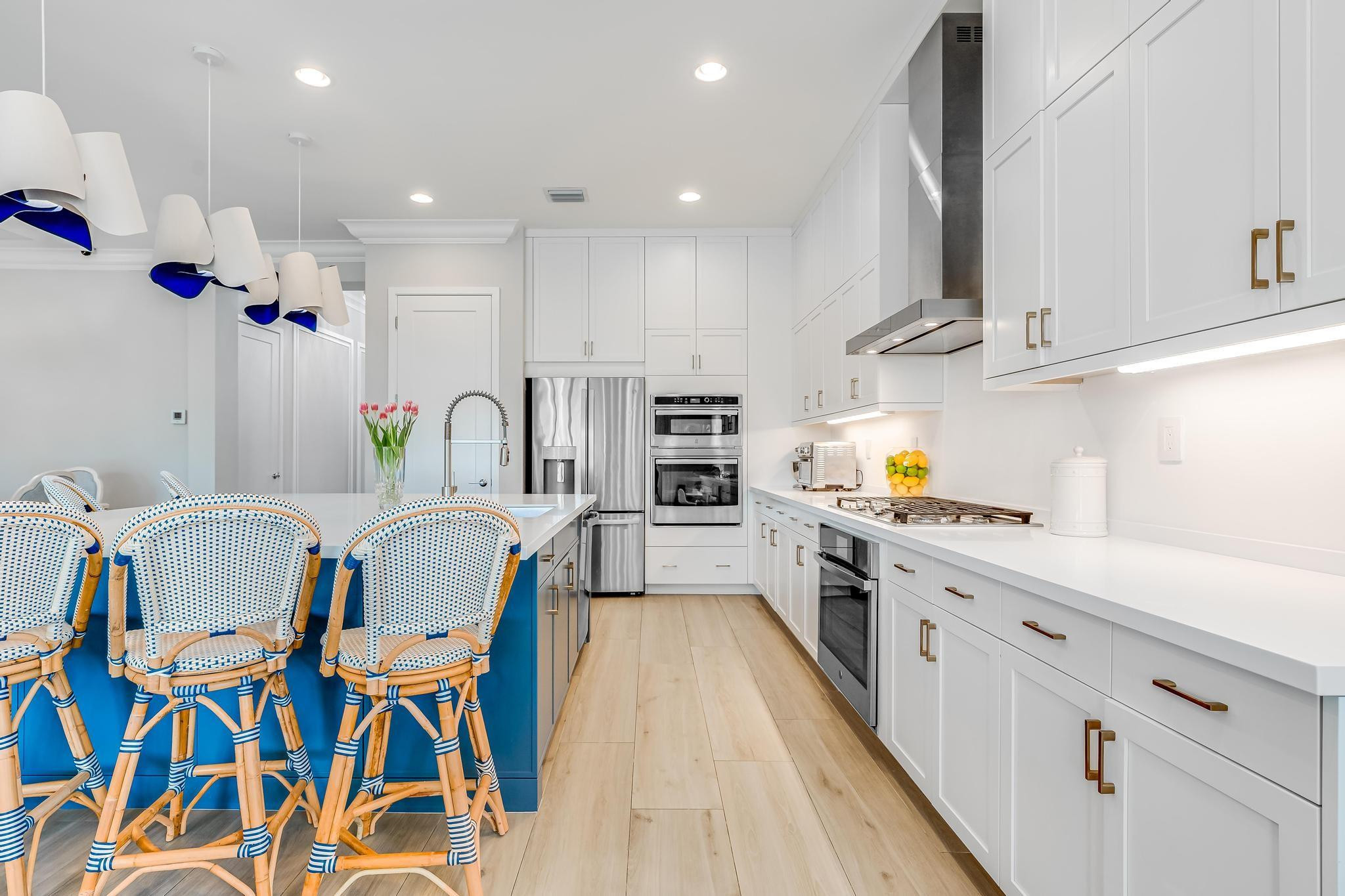 17273 Windy Pointe Ln