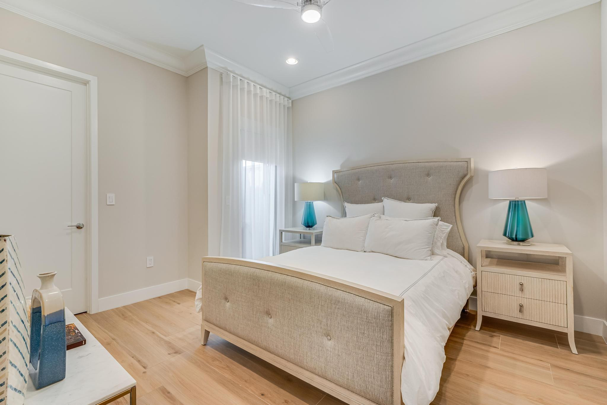 17273 Windy Pointe Ln