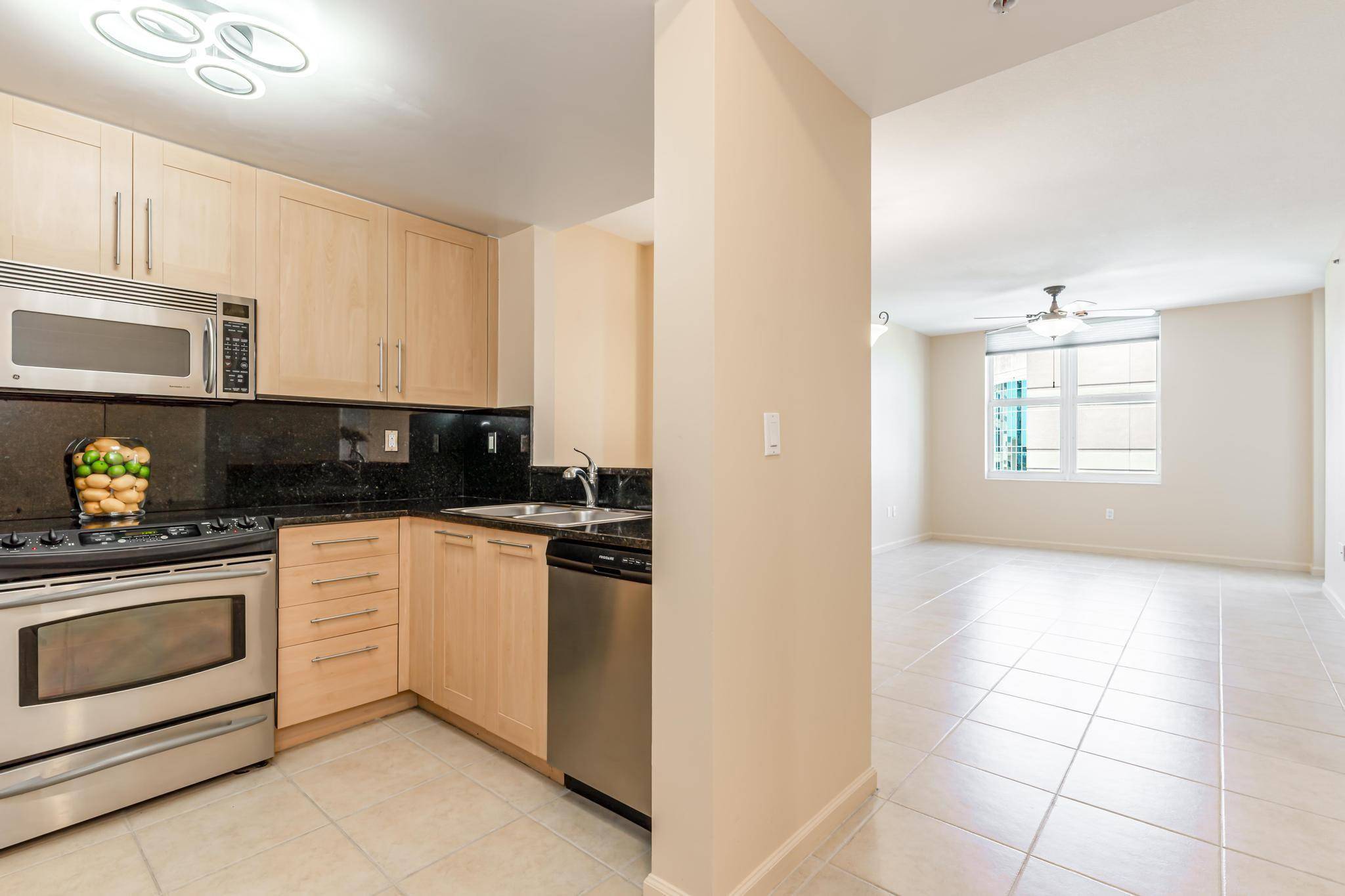 511 SE 5th Ave 715