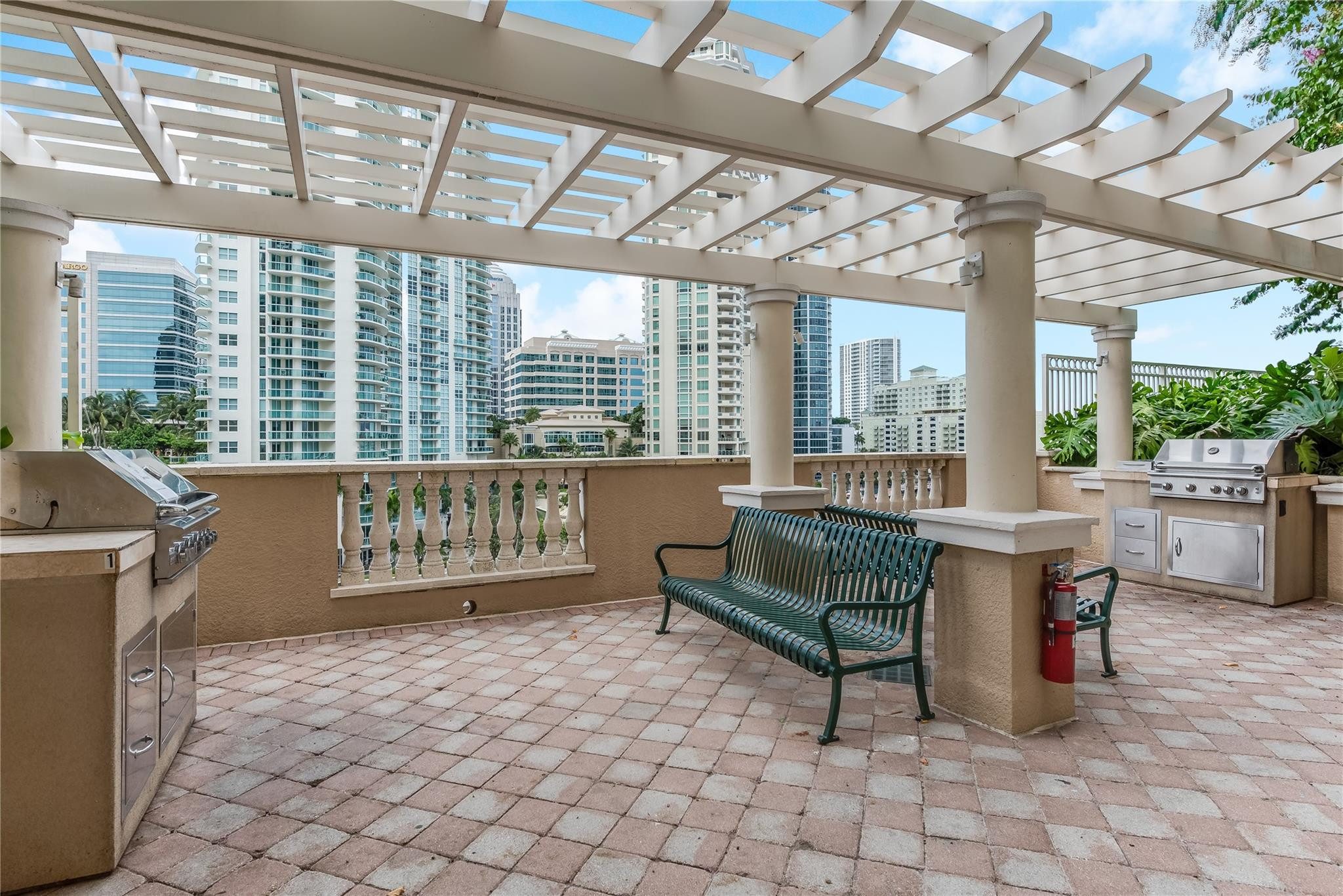 511 SE 5th Ave 715