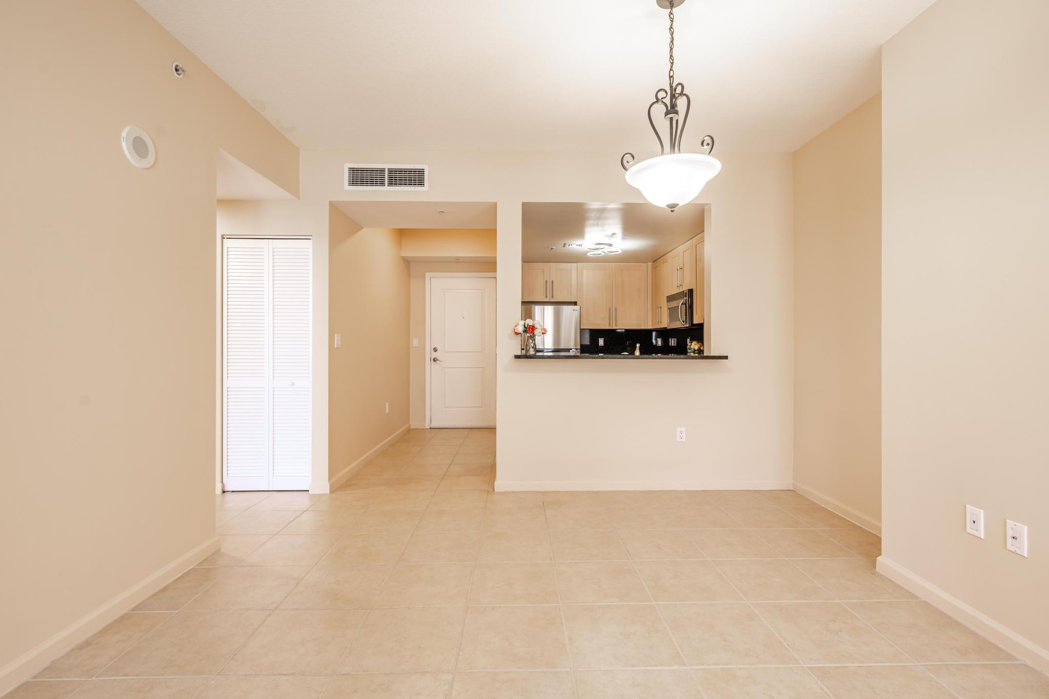 511 SE 5th Ave 715