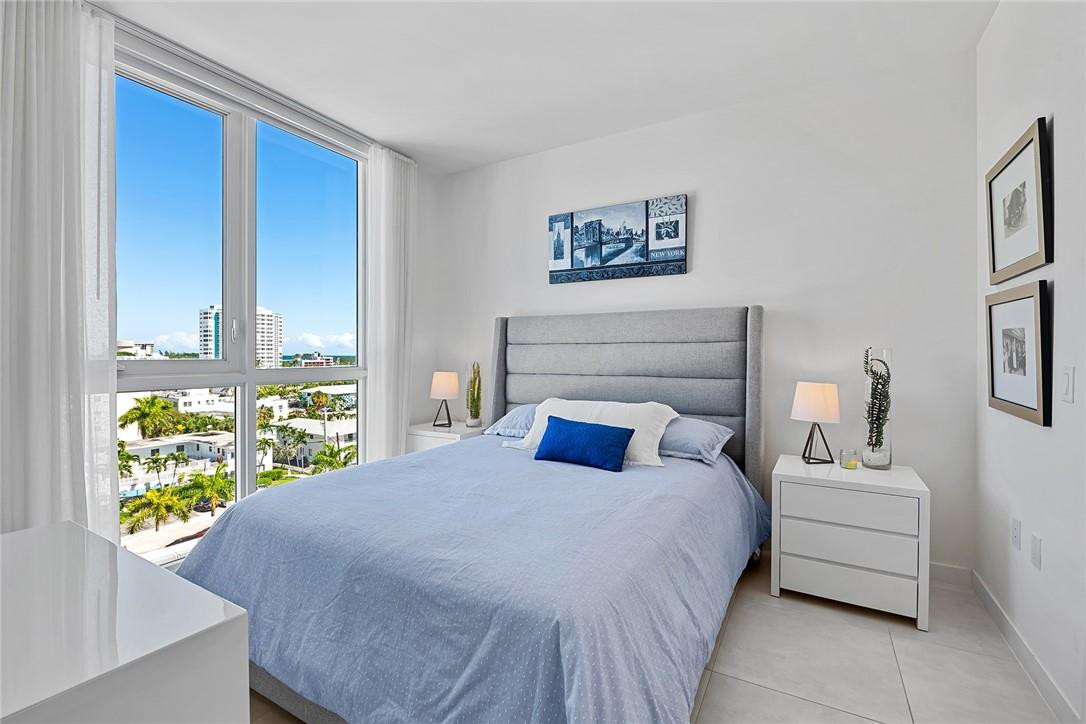 401 N Birch Road 708