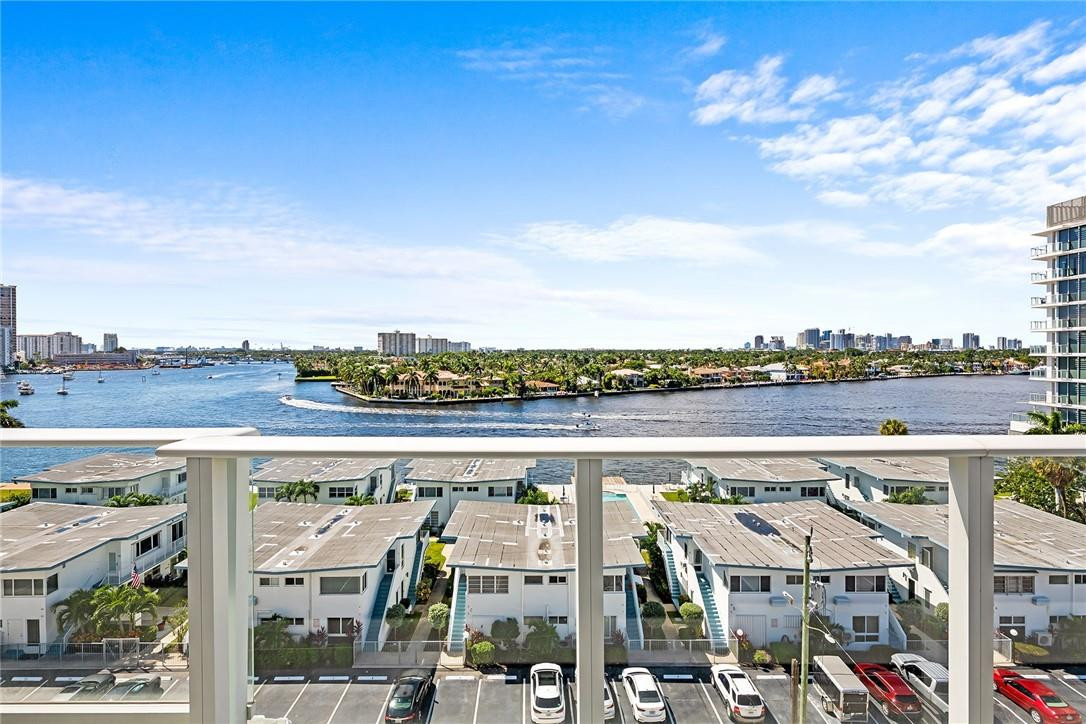 401 N Birch Road 708