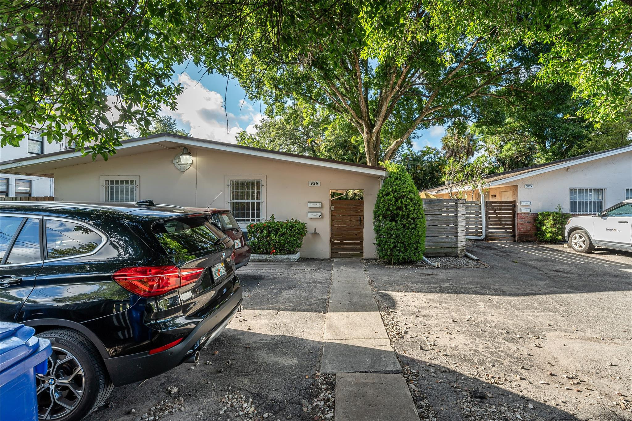 925 W Las Olas Blvd