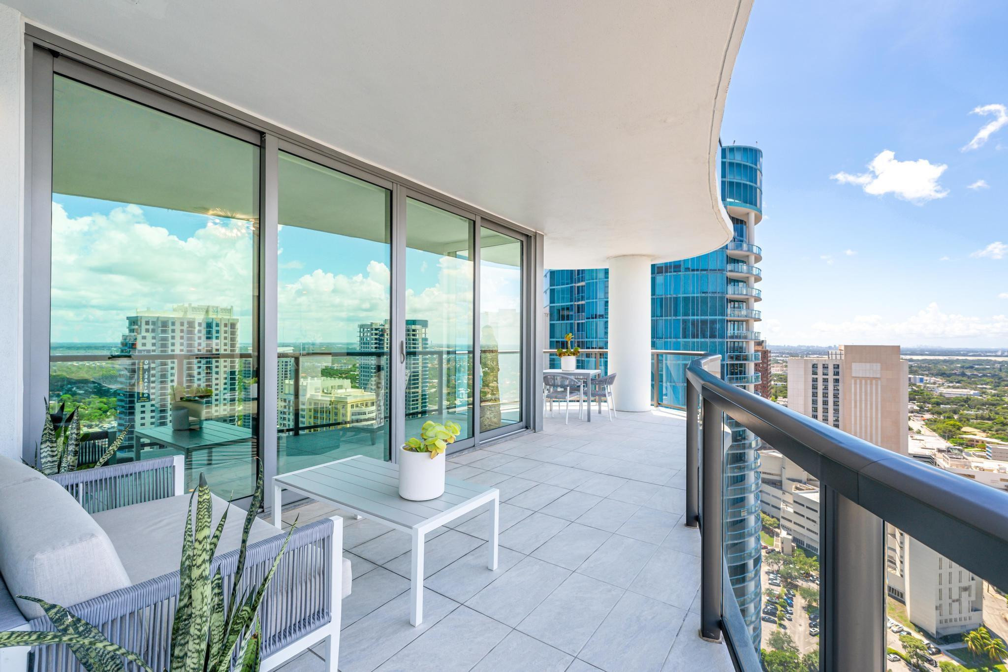 100 E Las Olas Blvd 3604