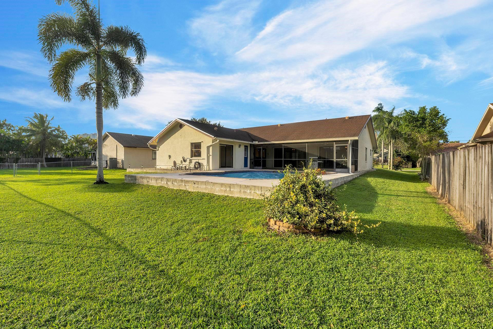 11960 NW 24th St