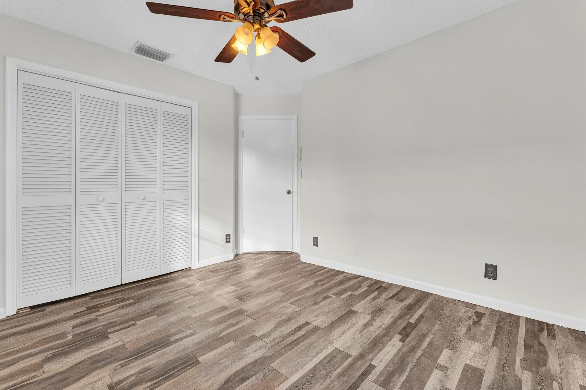 11960 NW 24th St