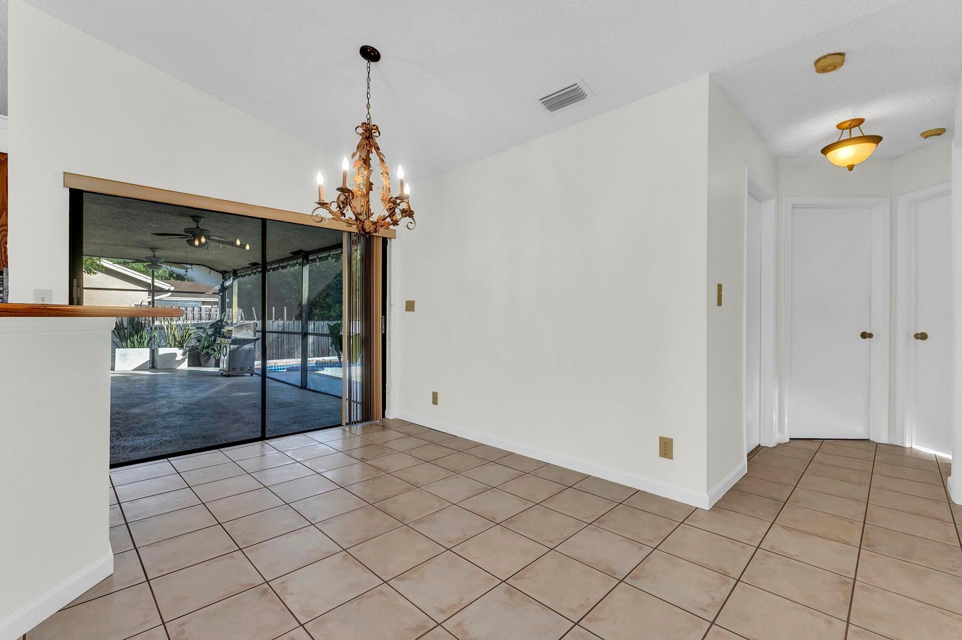 11960 NW 24th St