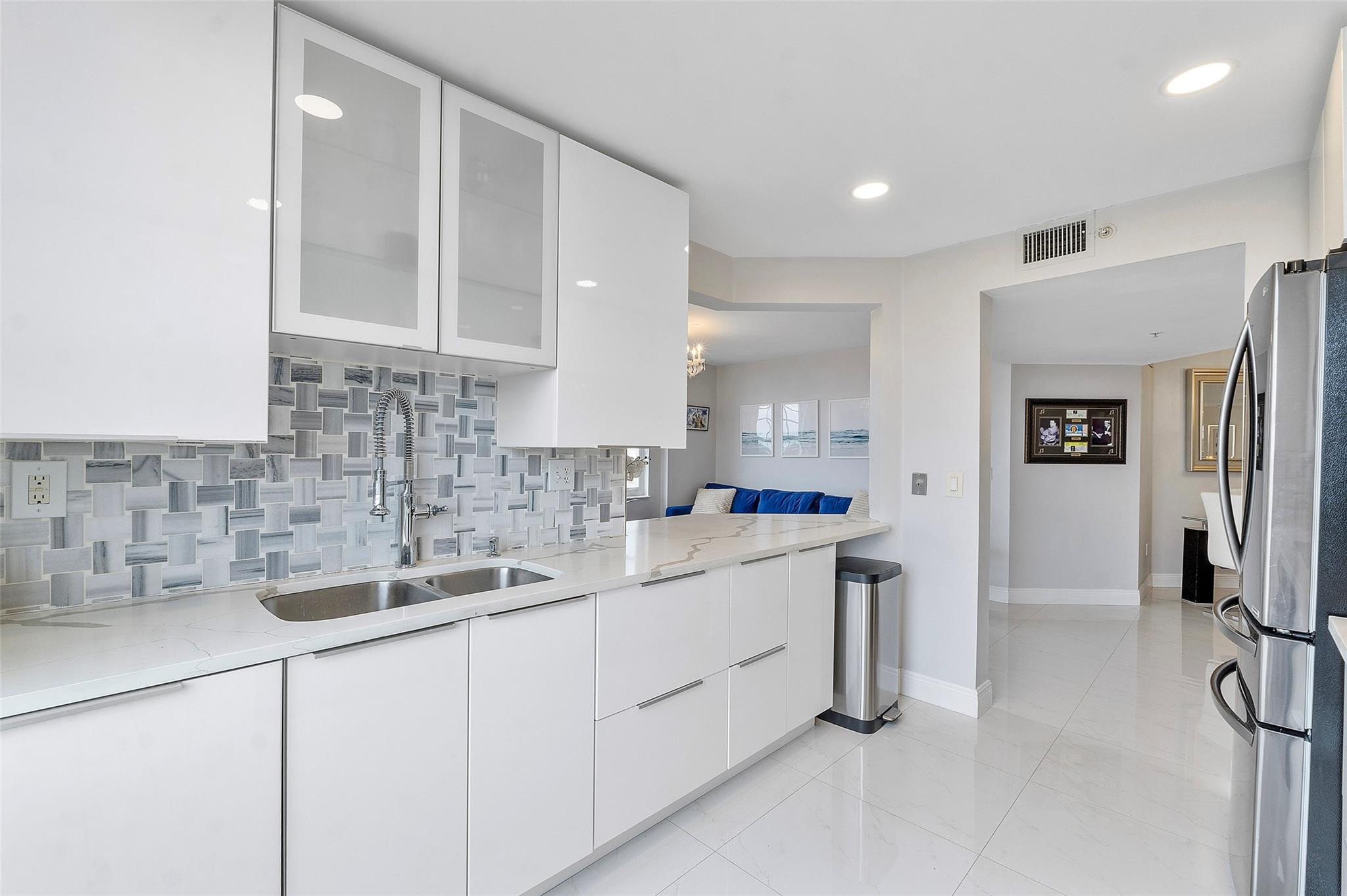 520 SE 5th Ave 2611