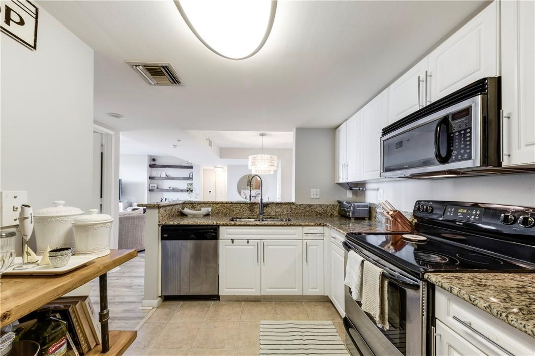 520 SE 5th Ave 1609