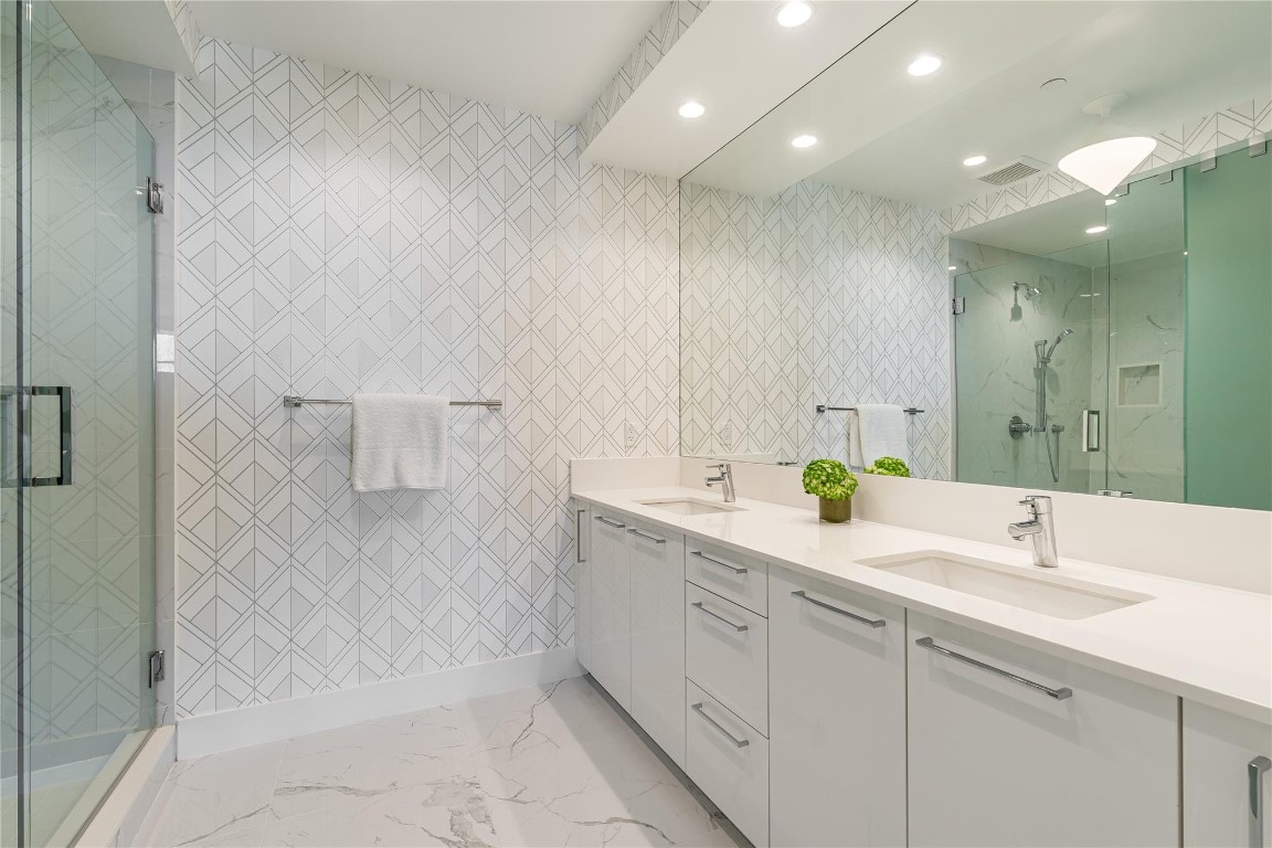 100 E Las Olas Blvd 2604