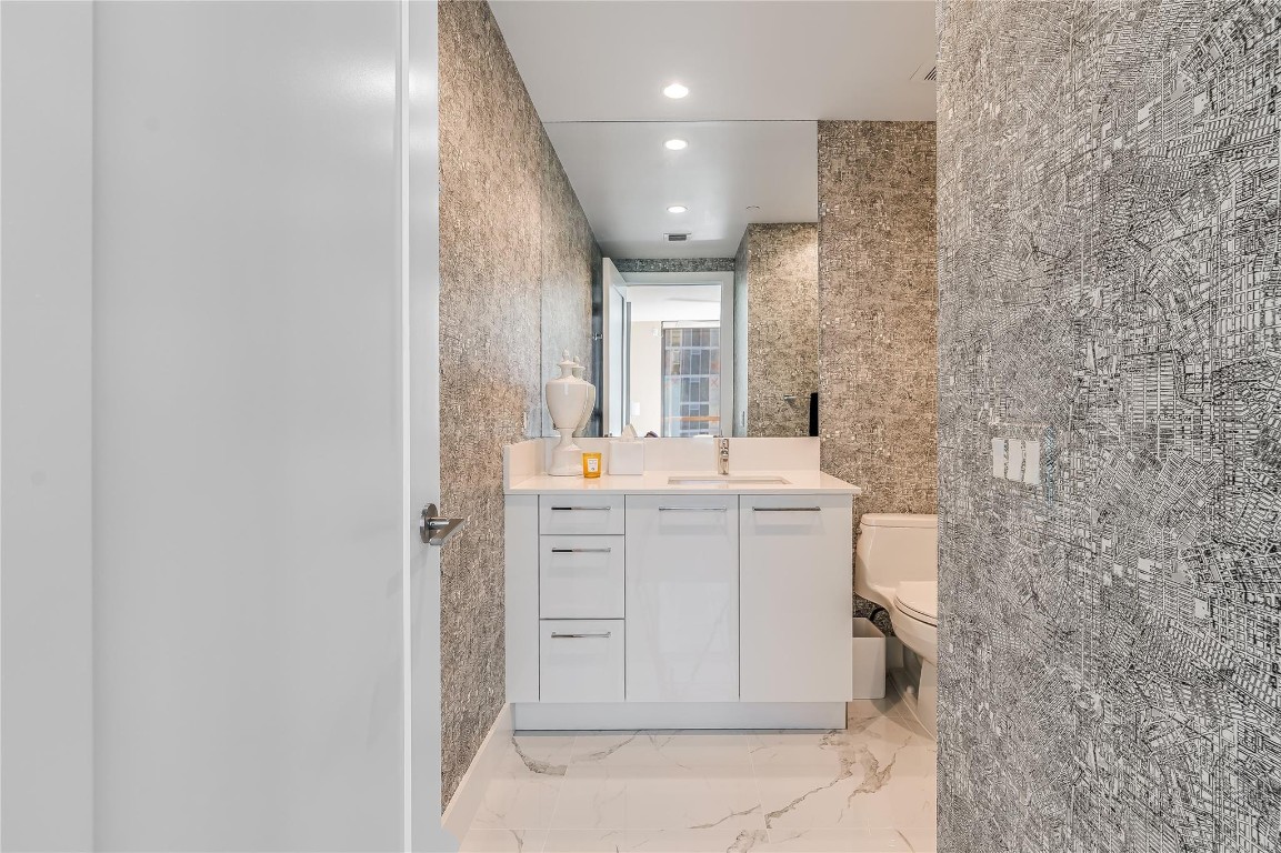 100 E Las Olas Blvd 2604