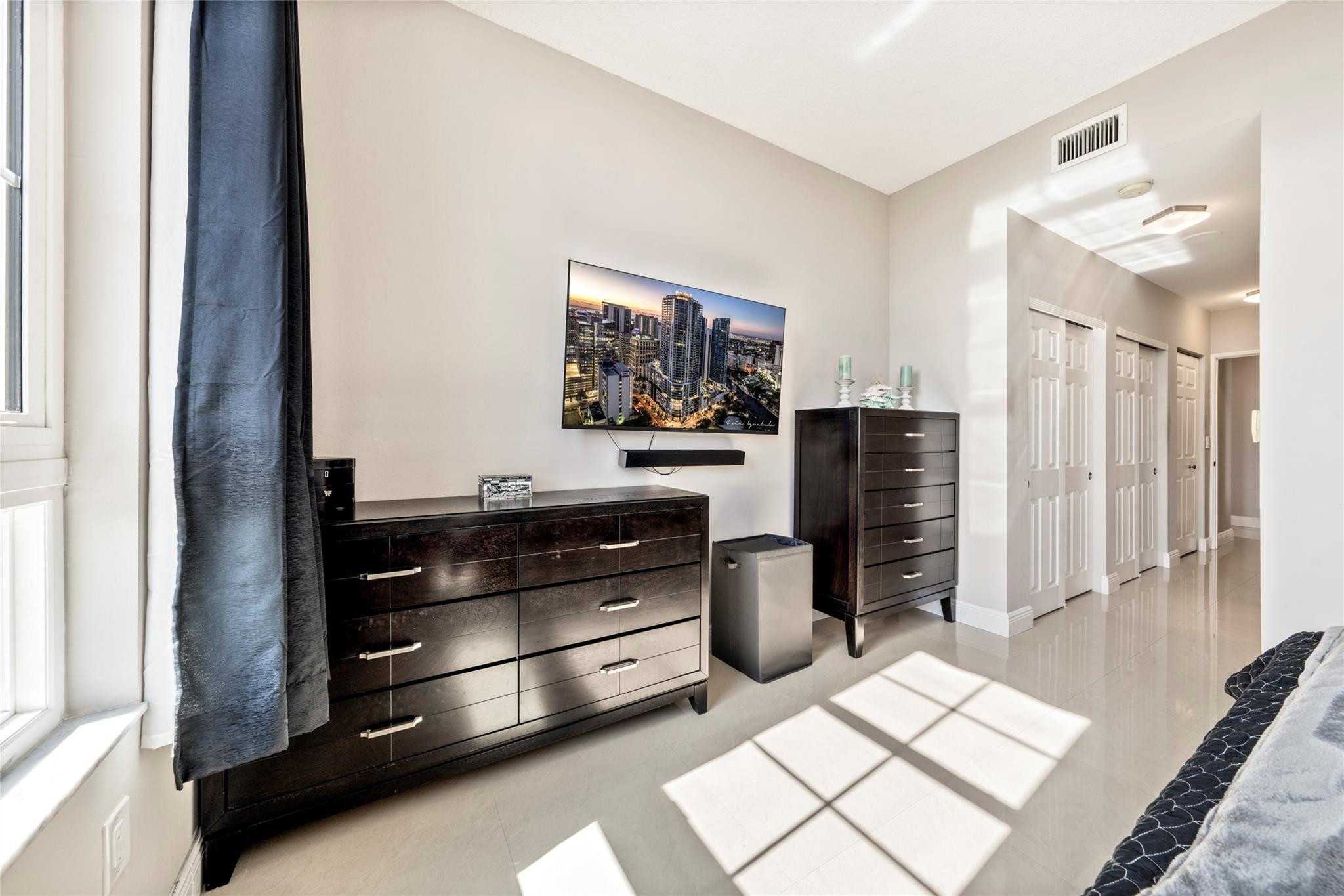 520 SE 5th Ave 1703