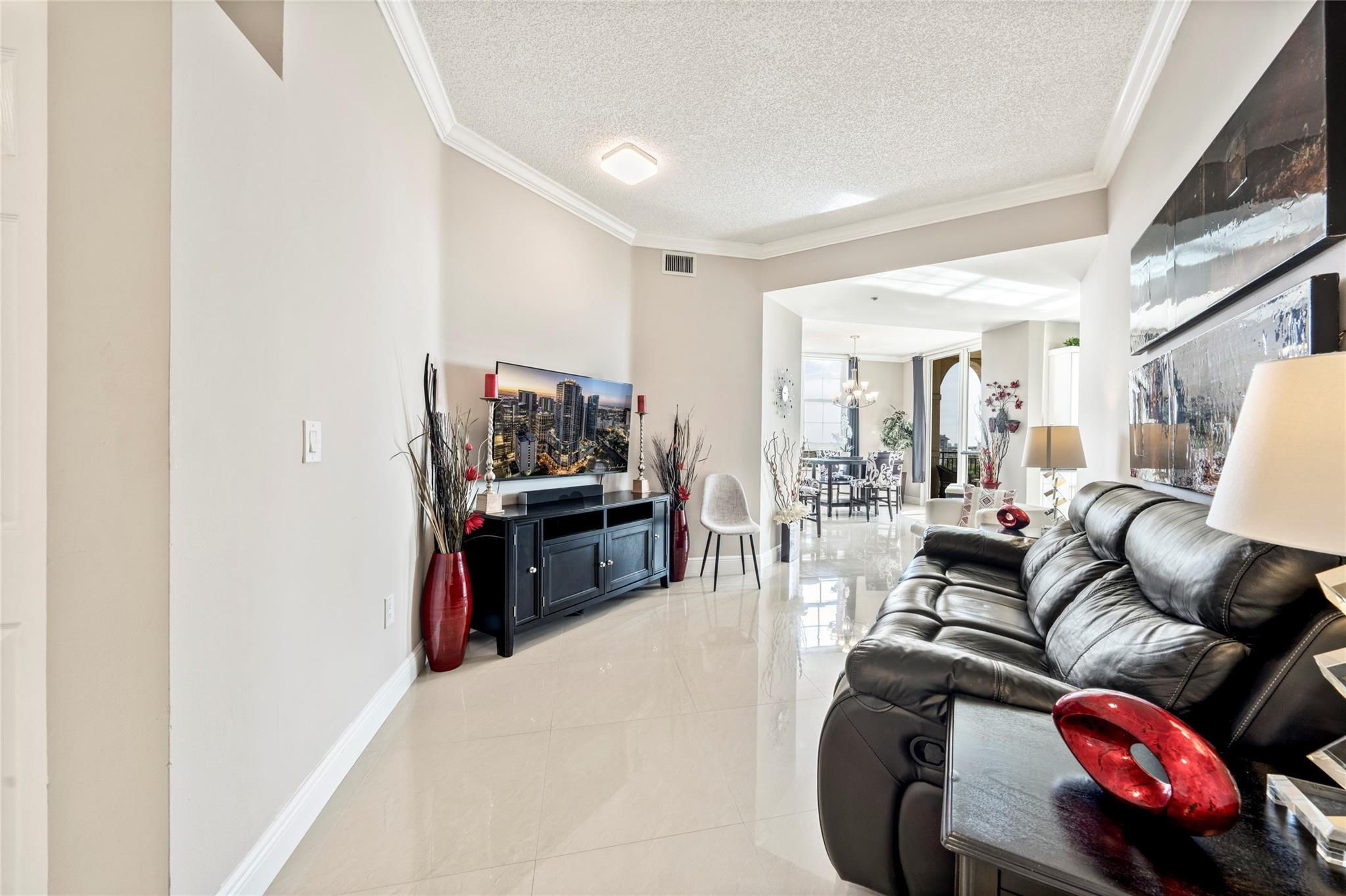 520 SE 5th Ave 1703