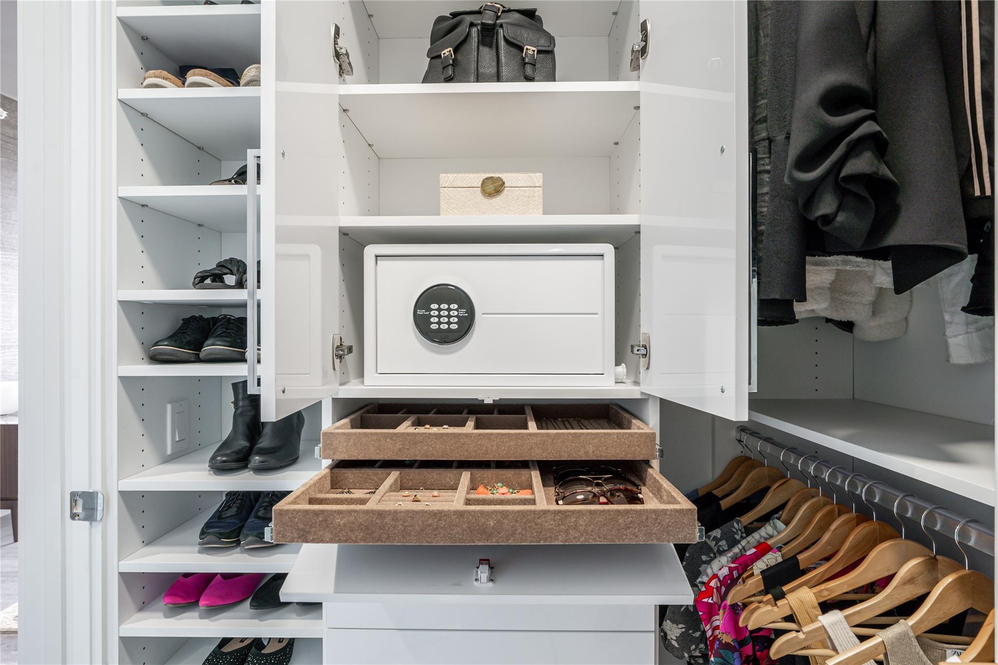 100 E Las Olas Blvd 4604