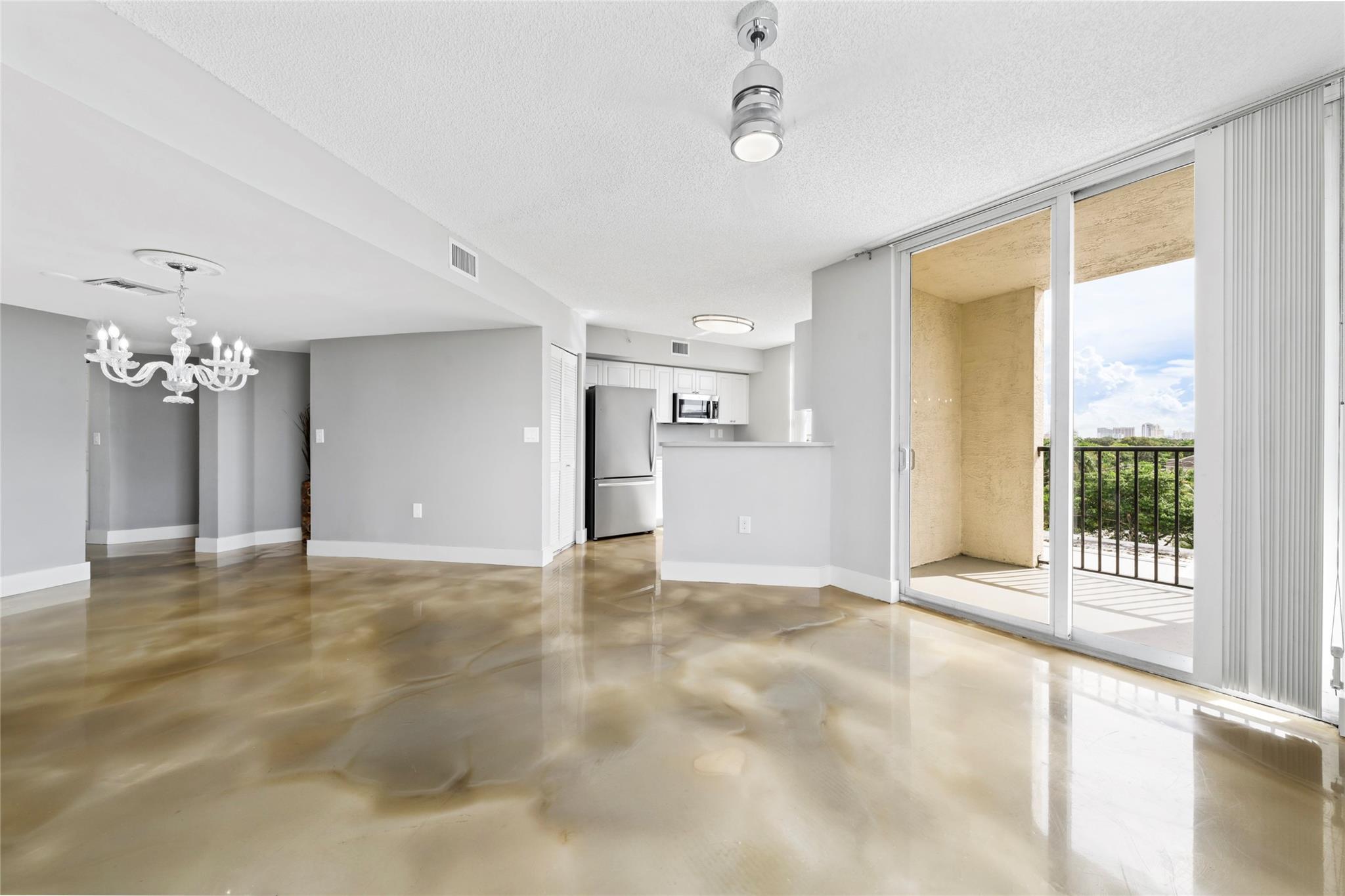 520 SE 5th Ave 1504