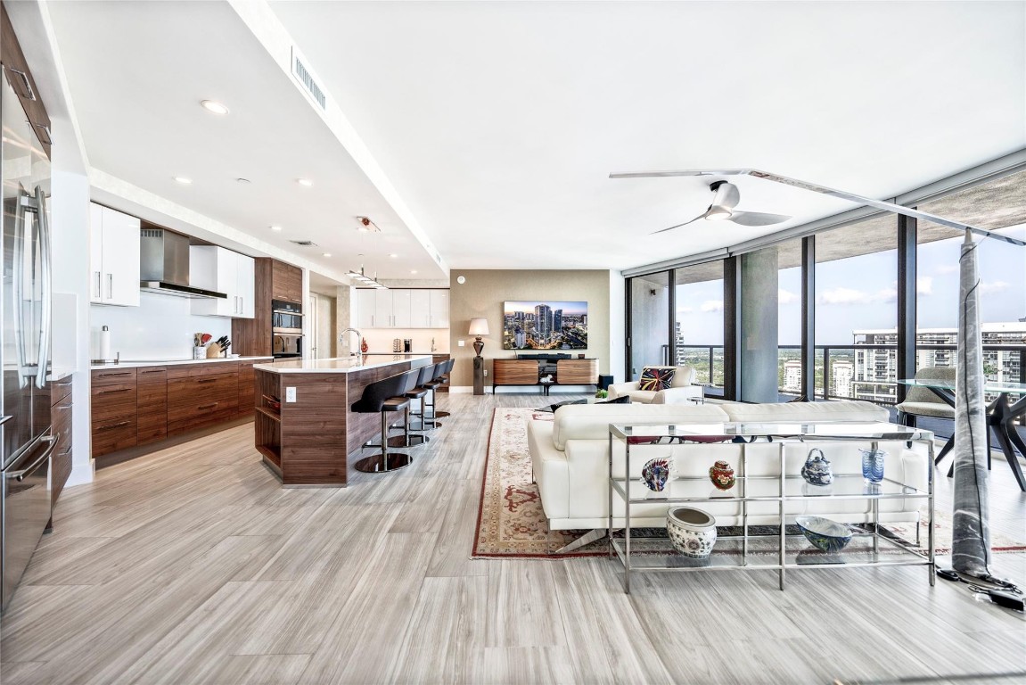 100 E Las Olas Blvd 3403