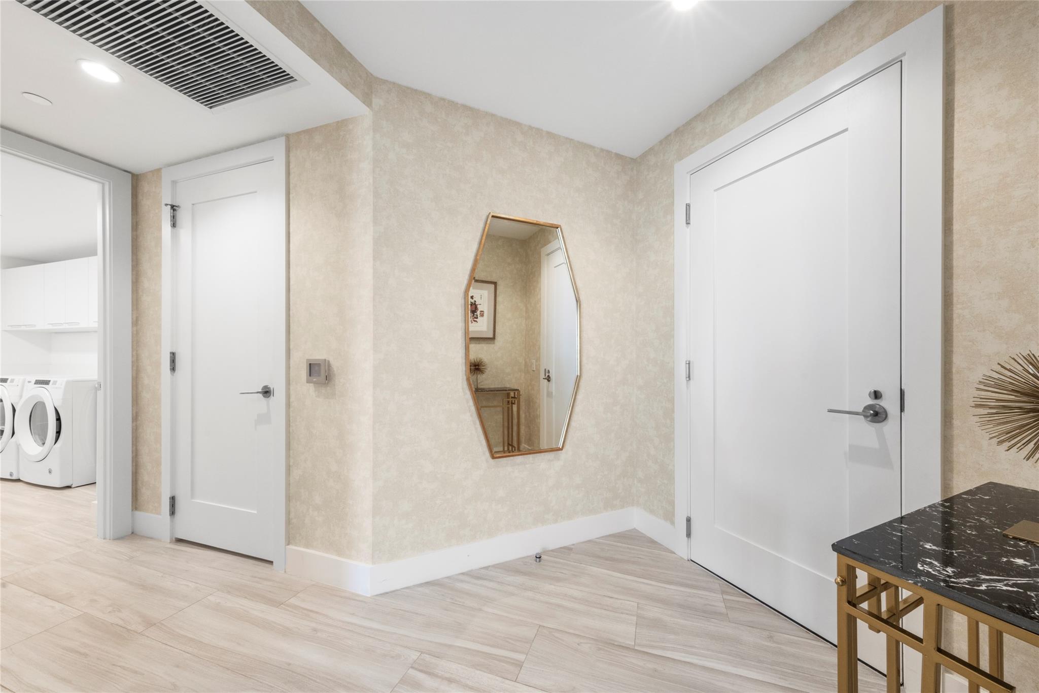 100 E Las Olas Blvd 3403