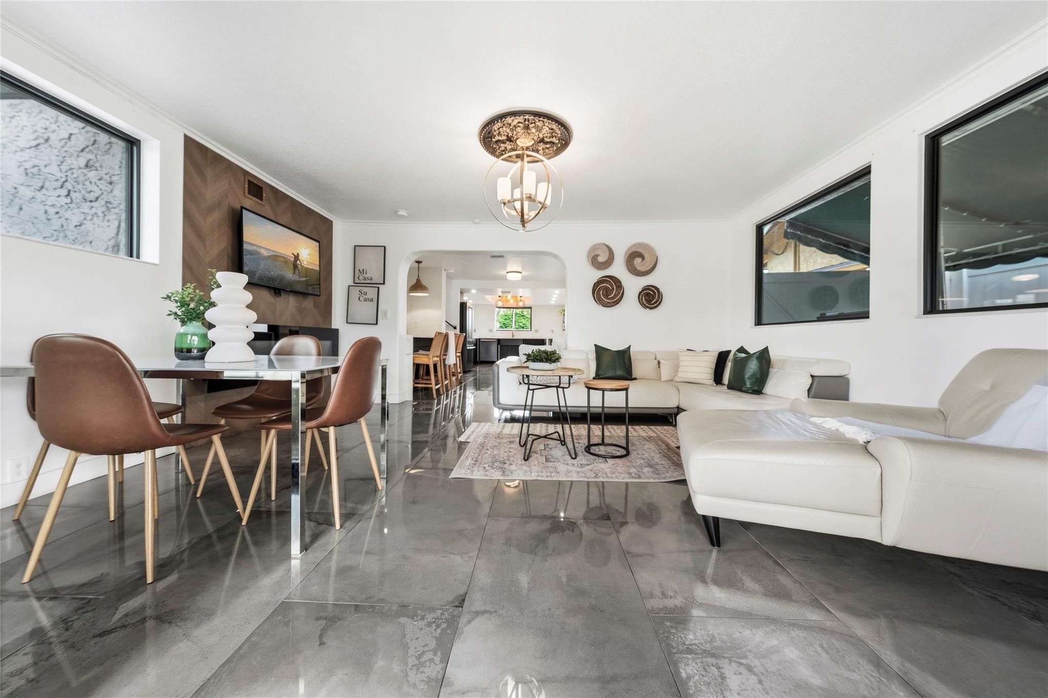 2625 Nassau Ln