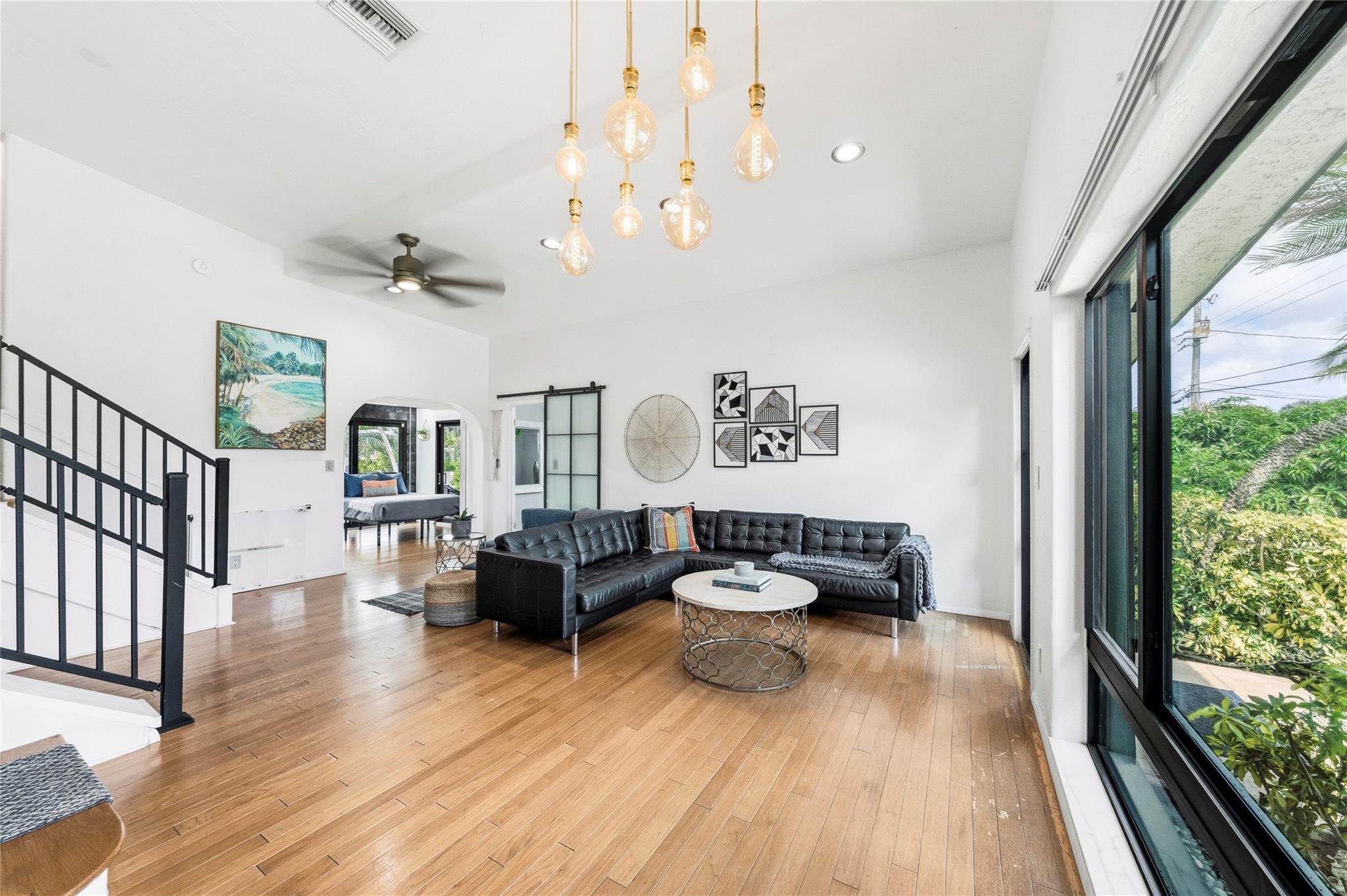 2625 Nassau Ln