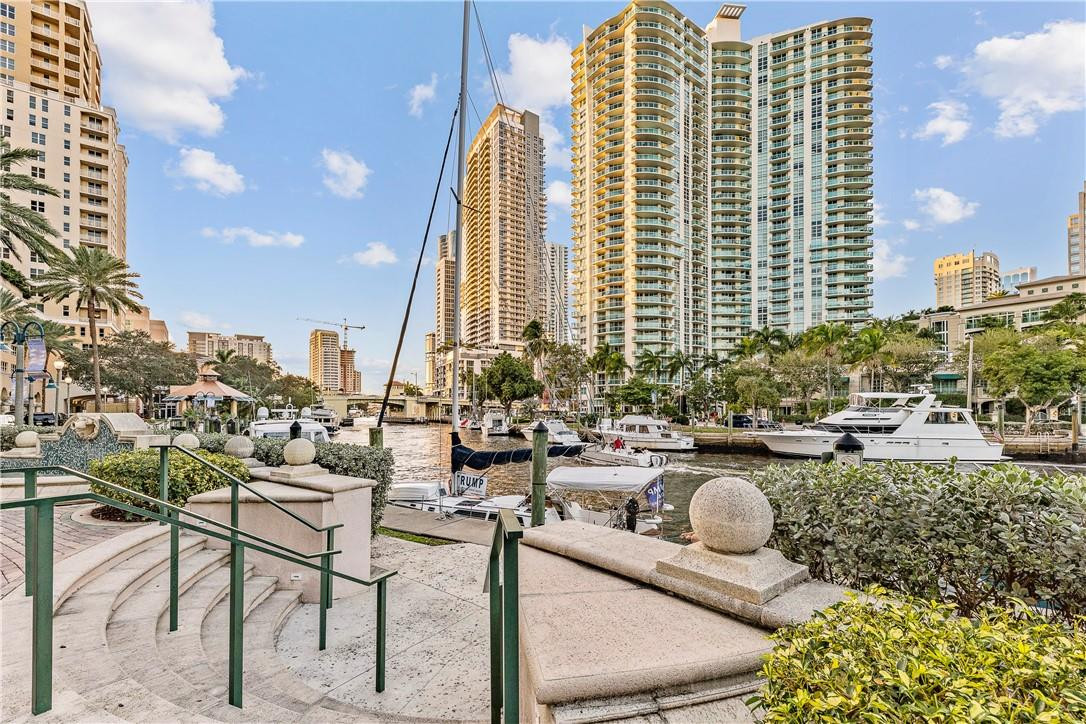 520 SE 5th Avenue 2404, Fort Lauderdale Unit: 2404