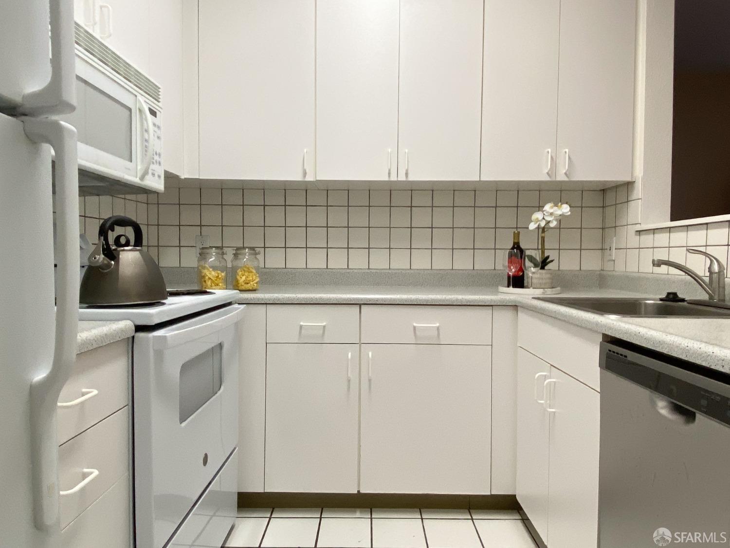 603 Natoma Street # 202