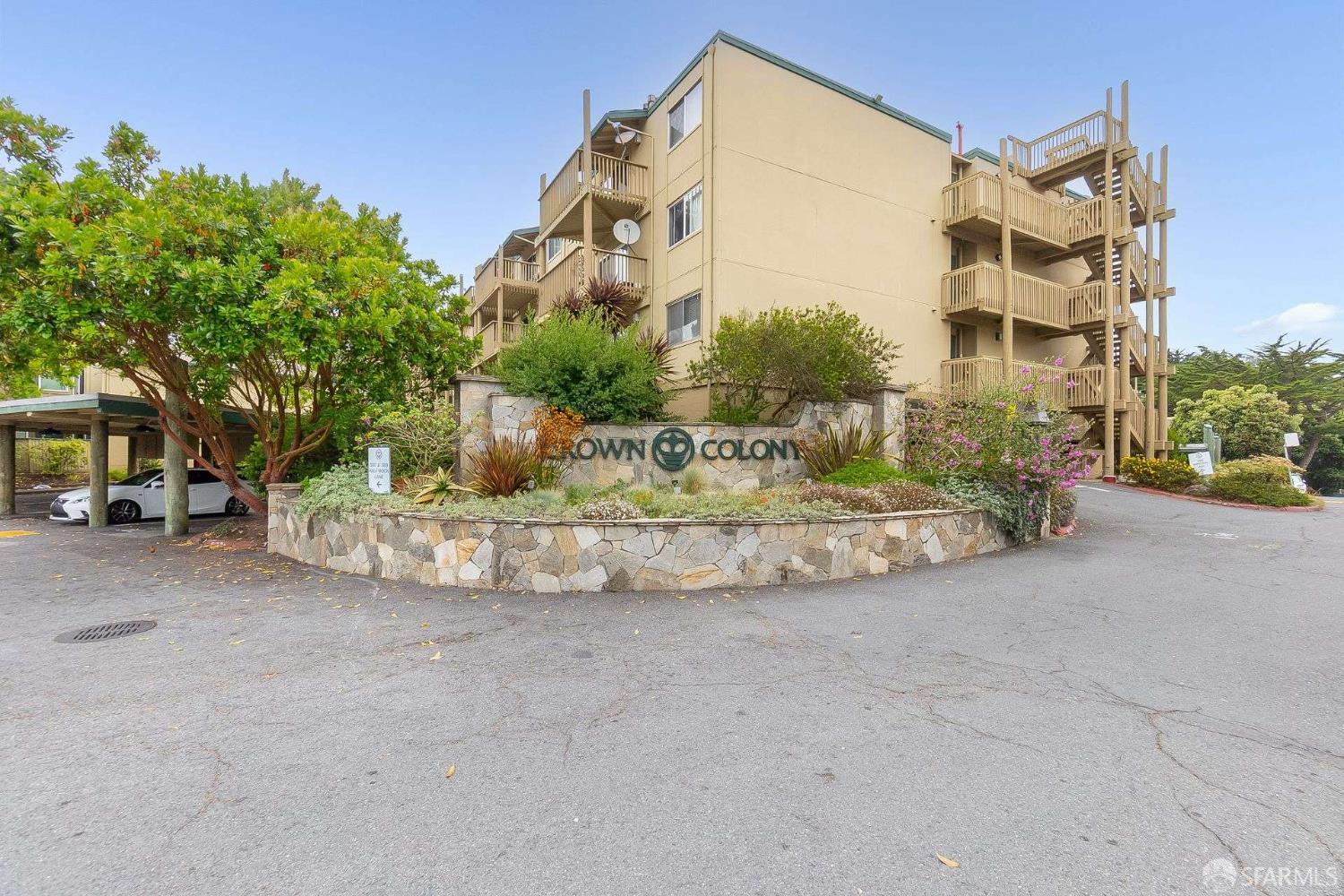 355 Half Moon Lane # 7