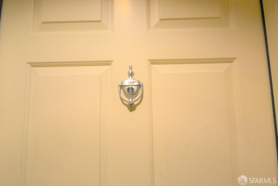 1921 N Jefferson Street # 204