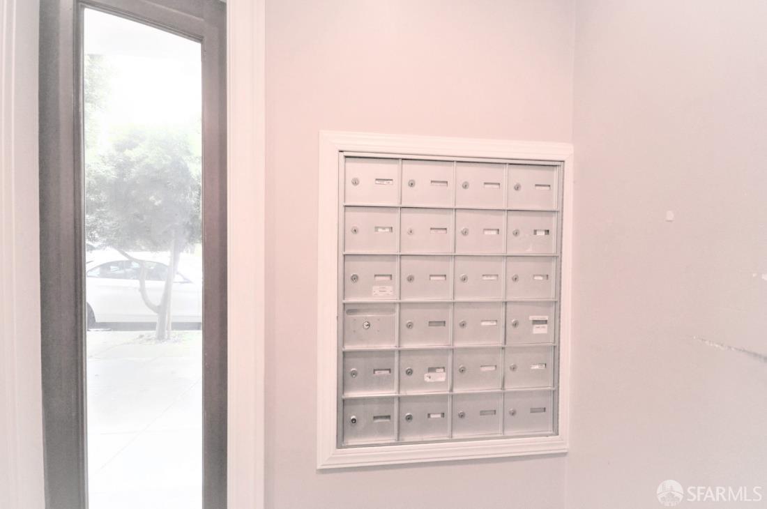 1921 N Jefferson Street # 204