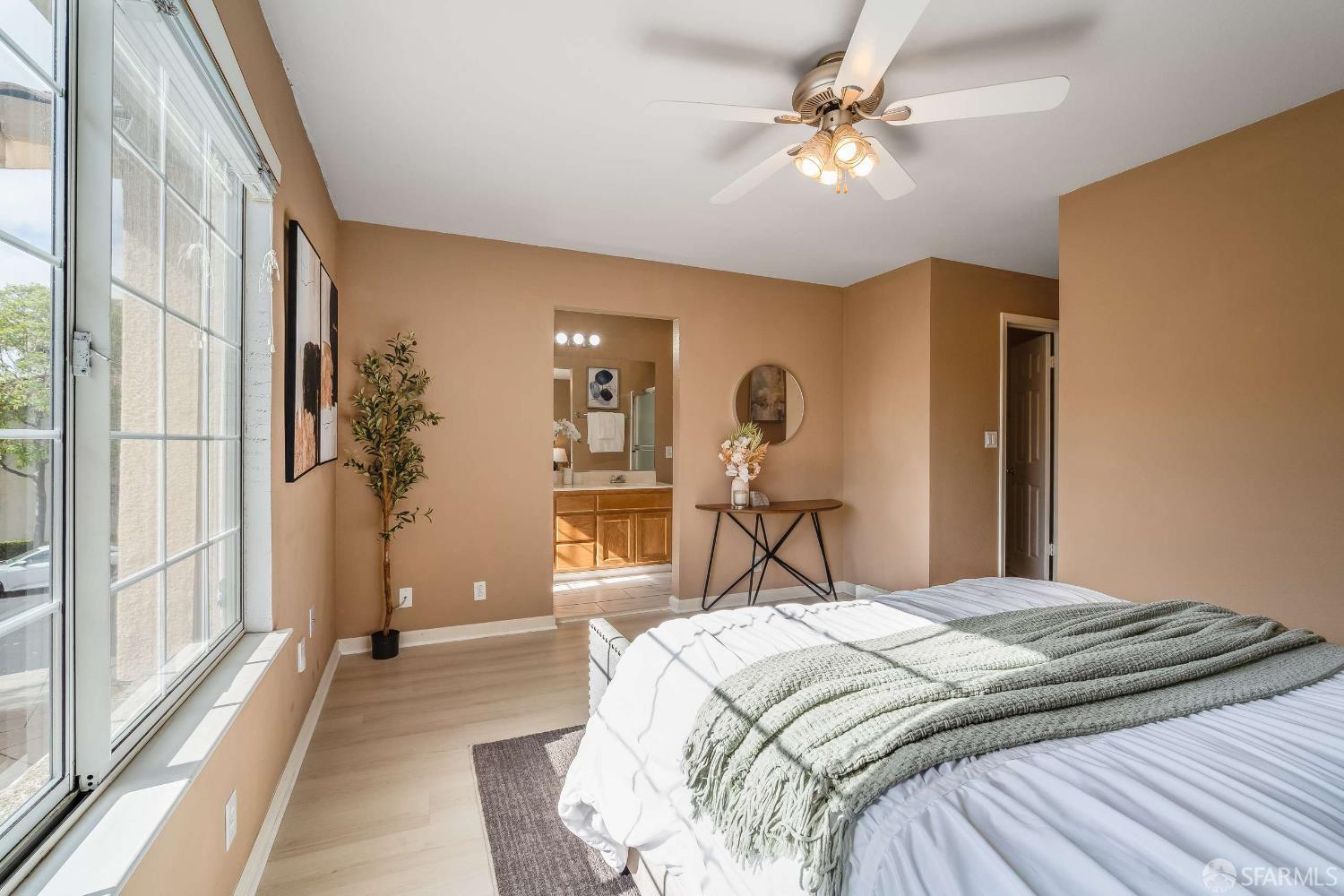 15490 Goldeneye Court