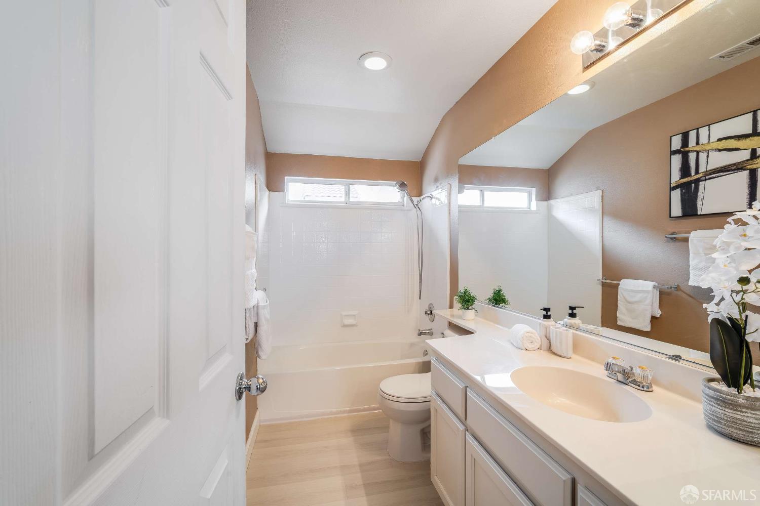 15490 Goldeneye Court