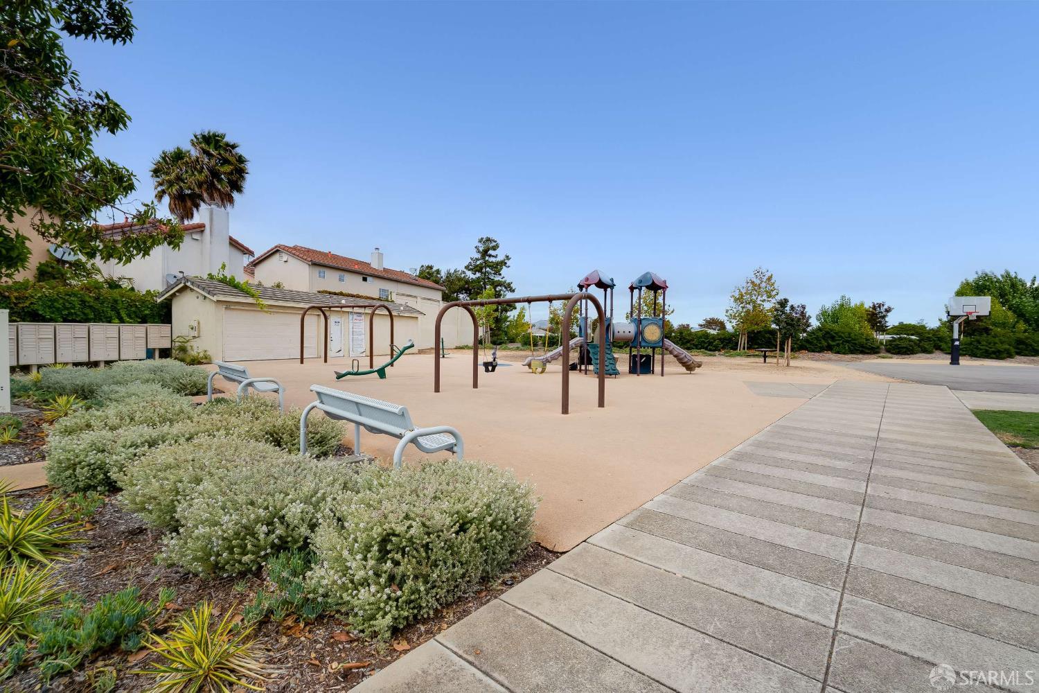 15490 Goldeneye Court