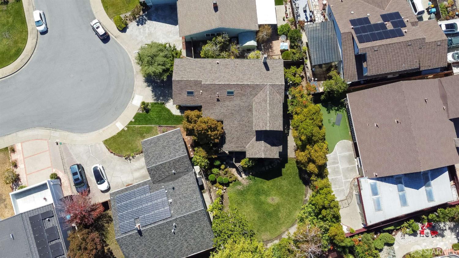 913 Laguna Circle