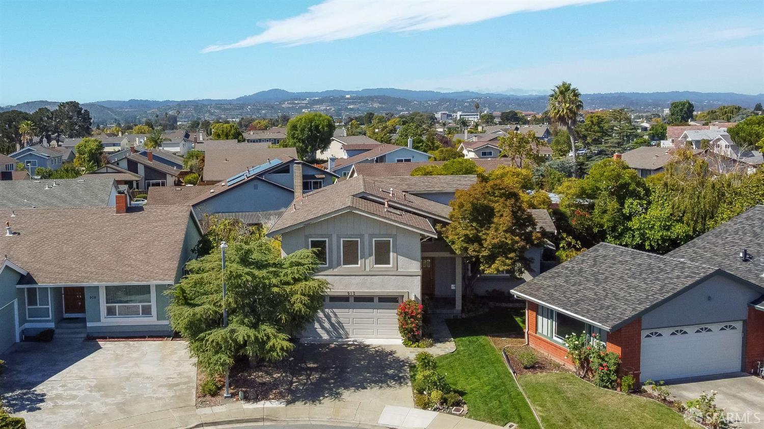 913 Laguna Circle
