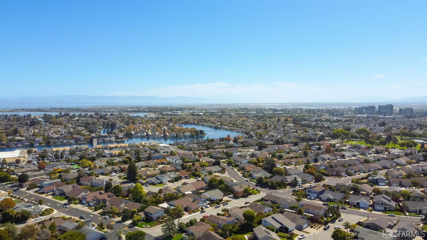 913 Laguna Circle