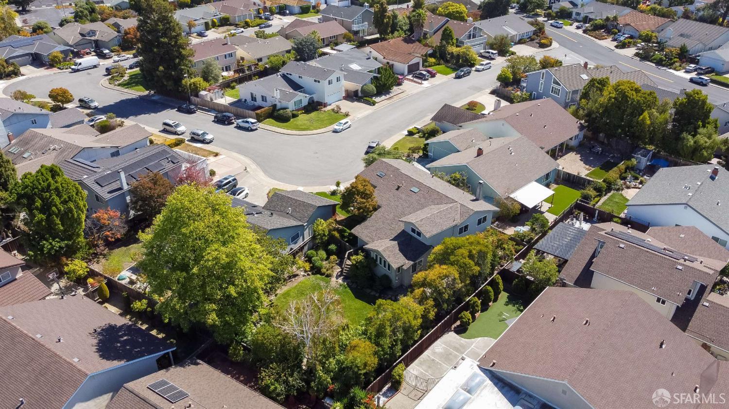 913 Laguna Circle