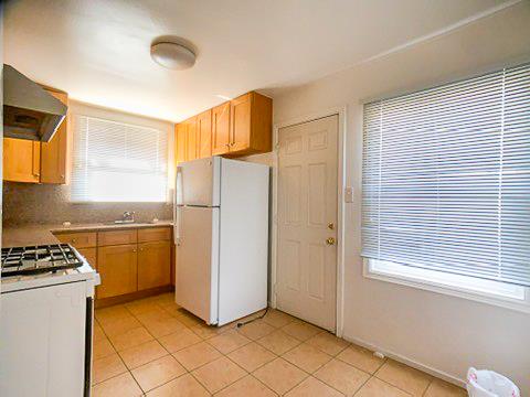 404 Spruce Avenue Unit: 2