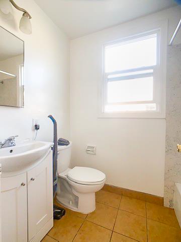 404 Spruce Avenue Unit: 2