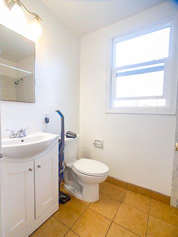 404 Spruce Avenue Unit: 2