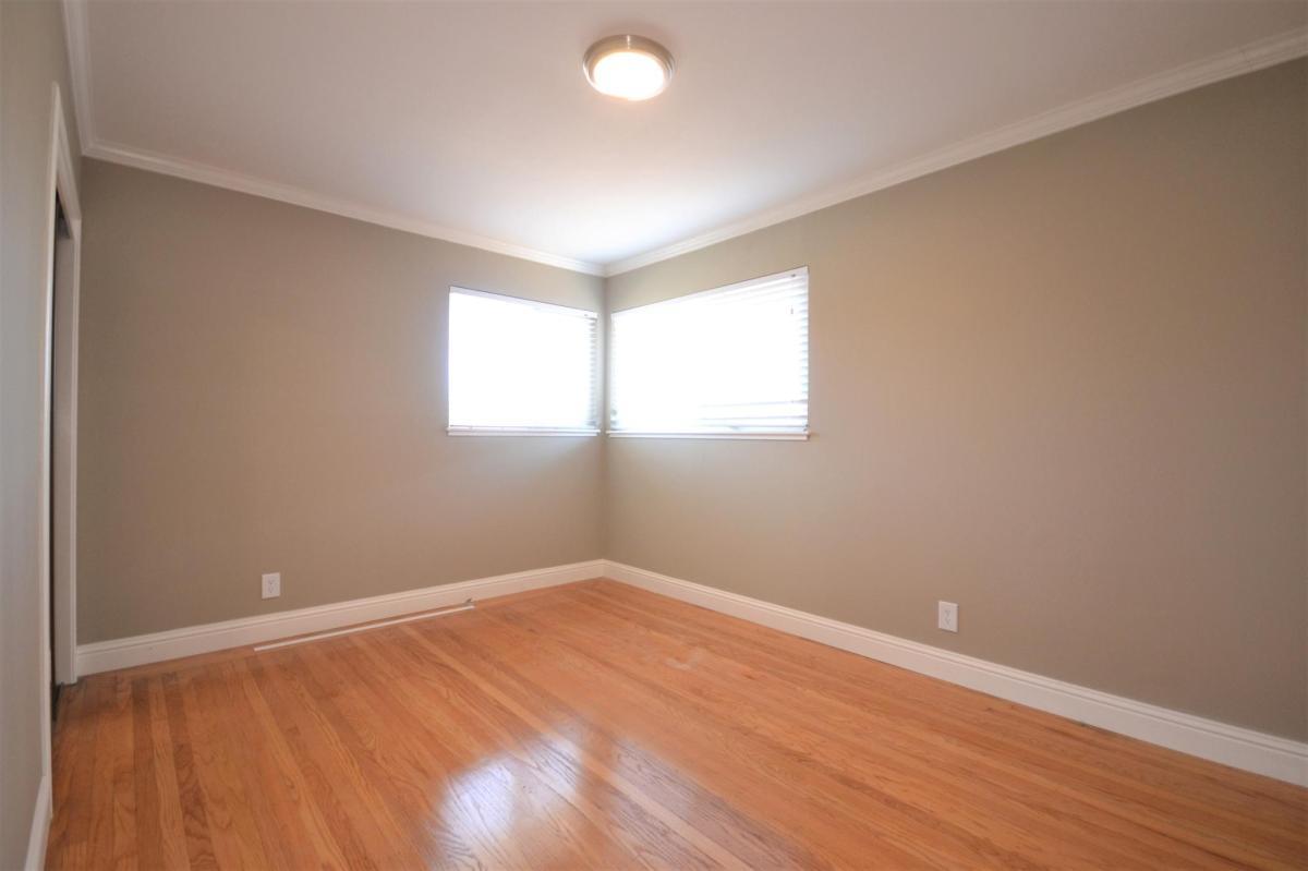 926 Bermuda DR