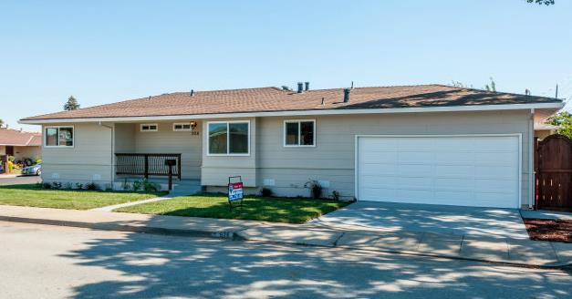 926 Bermuda DR