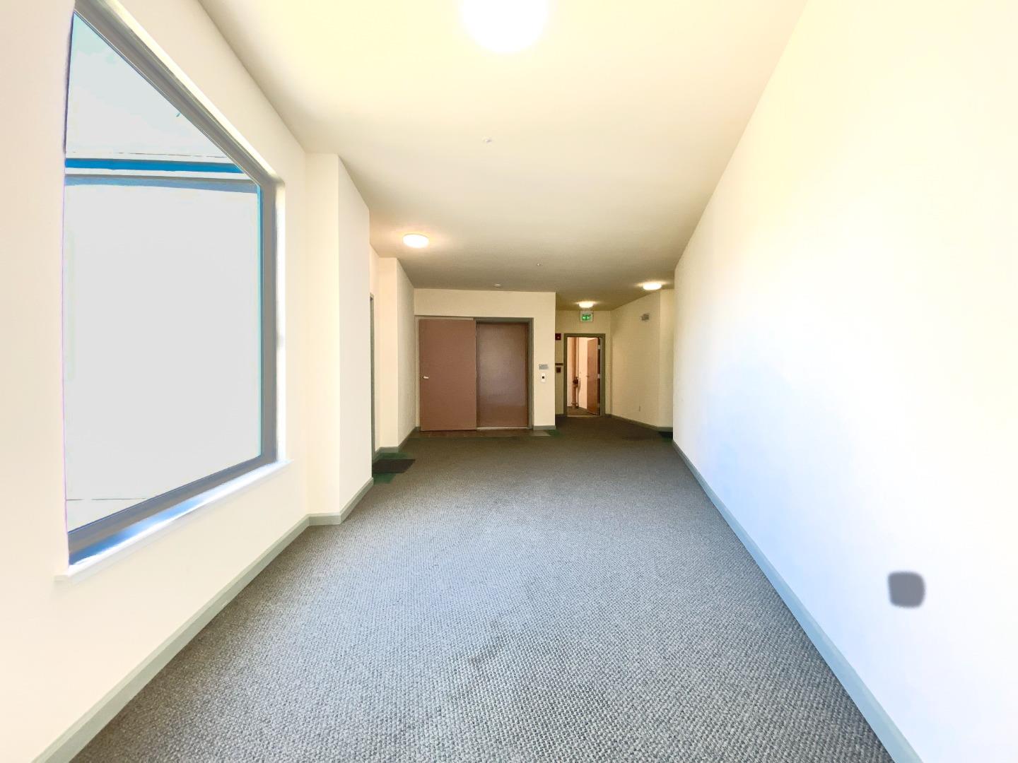 5810 Mission ST 405