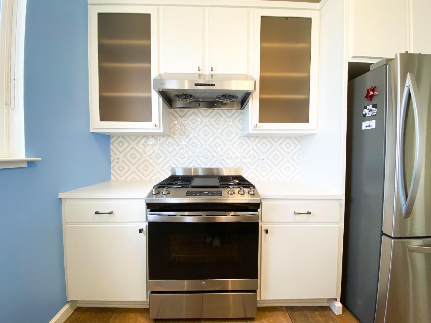 5810 Mission ST 405