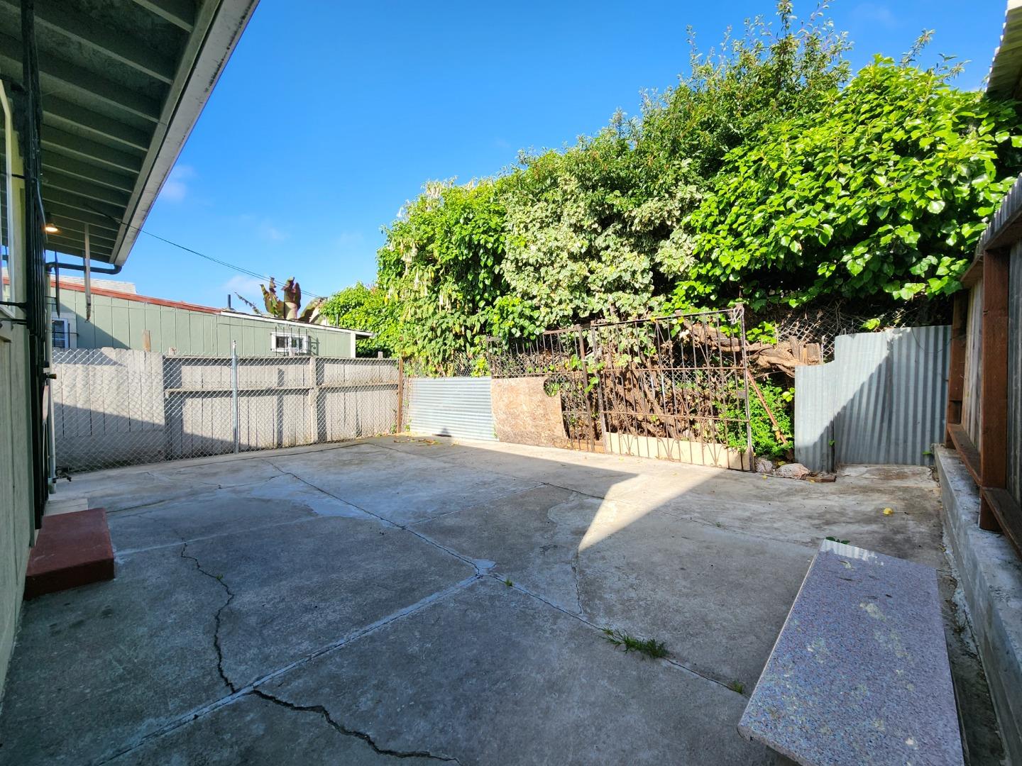 2645 23rd Avenue