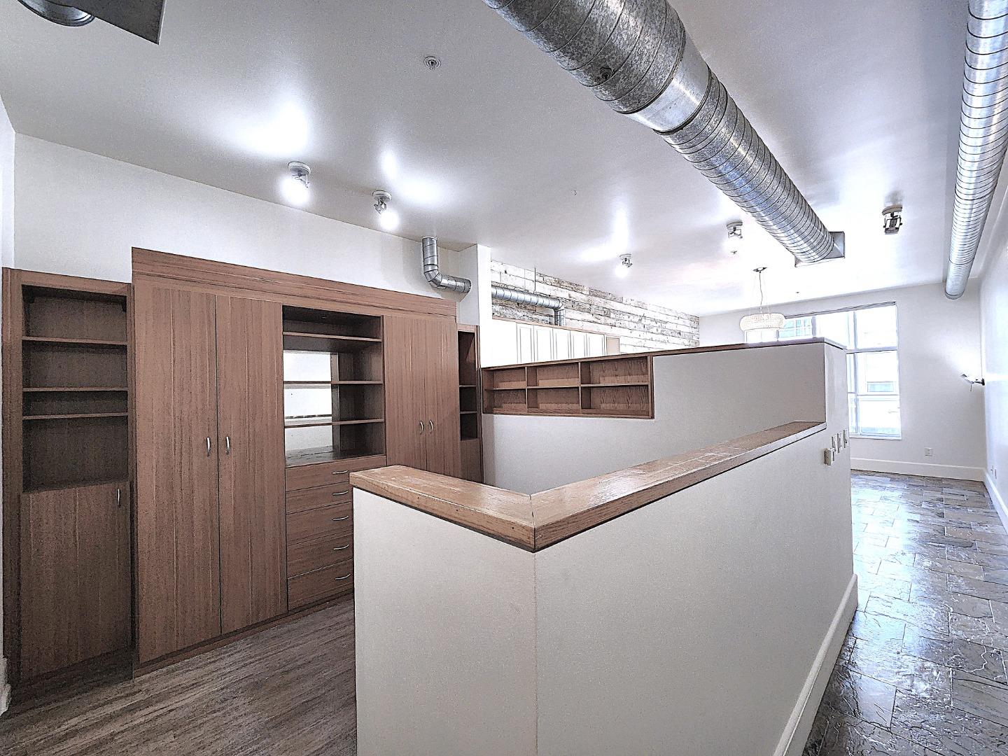 334 Santana Row 247