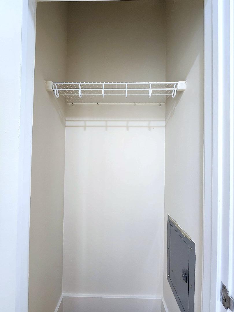334 Santana Row 242